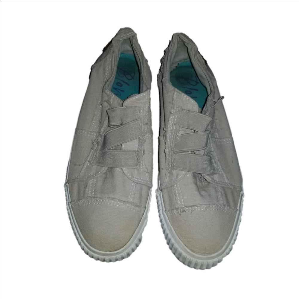 Blow fish Slip On Sneakers with Elastic Front No Size/Care Labels 11 inches Long
